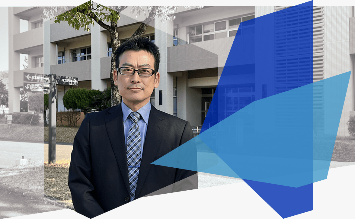 Creating a better future with Science and Technology Dean of the Faculty of Science and Technology, Graduate School of Engineering: Yuji Kobayashi